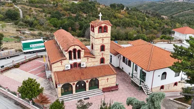 Φωτογραφία από τον Ιερό Ναό