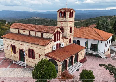 Φωτογραφία από τον Ιερό Ναό